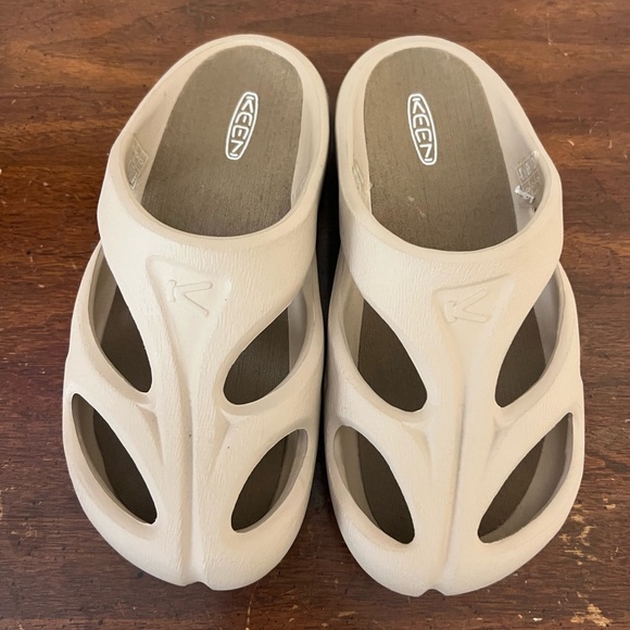 Women's Shanti Clog size 7 - Picture 5 of 7